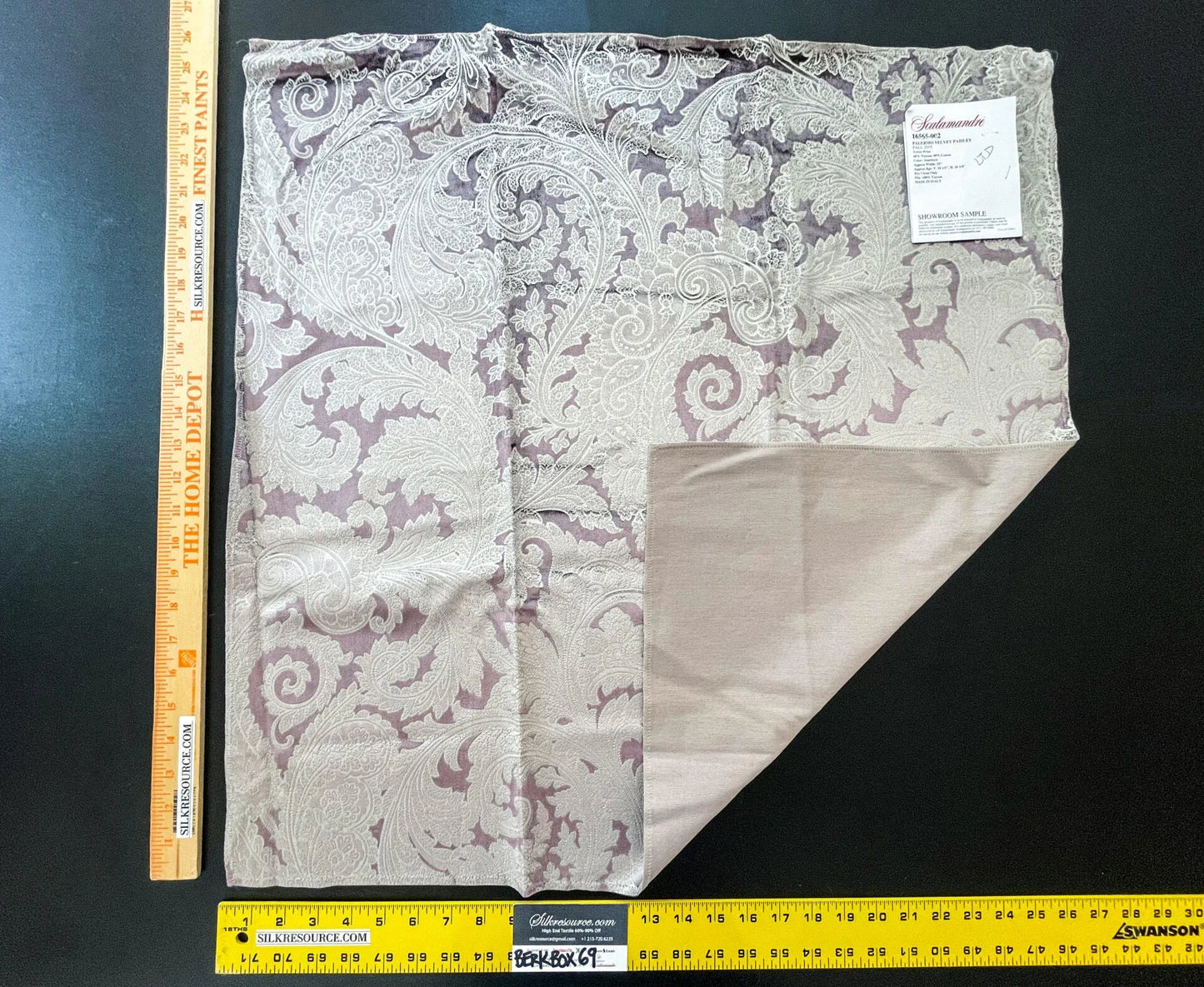 39 Berkbox69 26"x26" Scalamandre PALERMO VELVET PAISLEY Amethyst Brown Velvet Print