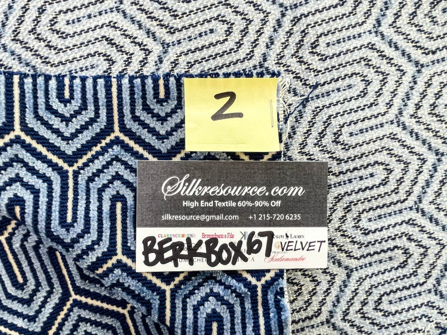2 Berkbox67 27"x 27" Square Scalamandre Geometric Cut Velvet Blue