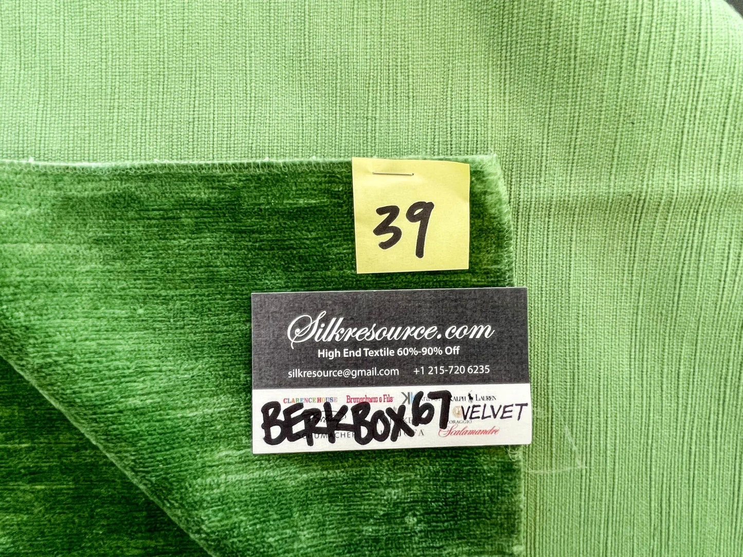 39 Berkbox67 27x 27" Square Scalamandre Velvet Green Plains Texture