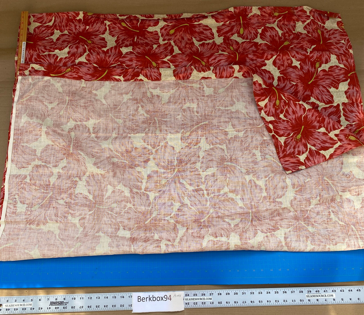 1 BerkBox94 Raoul Textile Line Hand Print Made in US Flower Pattern 1.6Y Botanical Floral White Red Hibiscus 1.8yd MSRP $300+/y