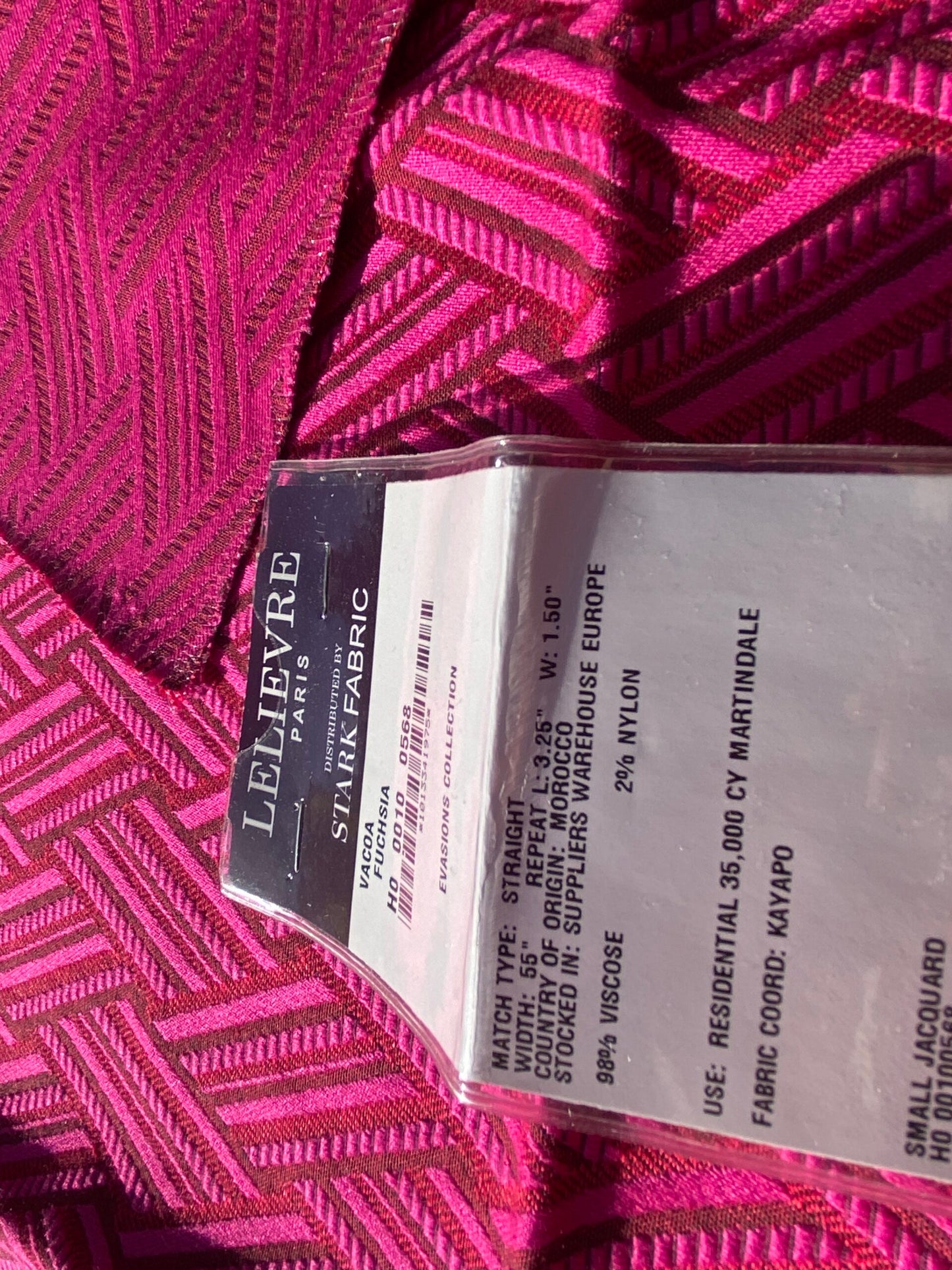 31 Berkbox103 Square Scalamandre Lelievre Paris Vacoa Fuchsia Pink Diamond Ogee Viscose MSRP USD354/y