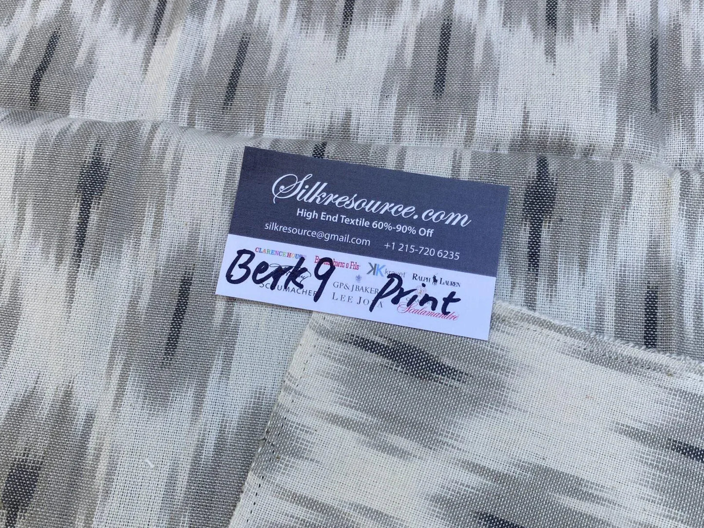 6 Berkbox9 Length Scalamandre Print 29x27 Inches Light Grey, White And Dark Grey