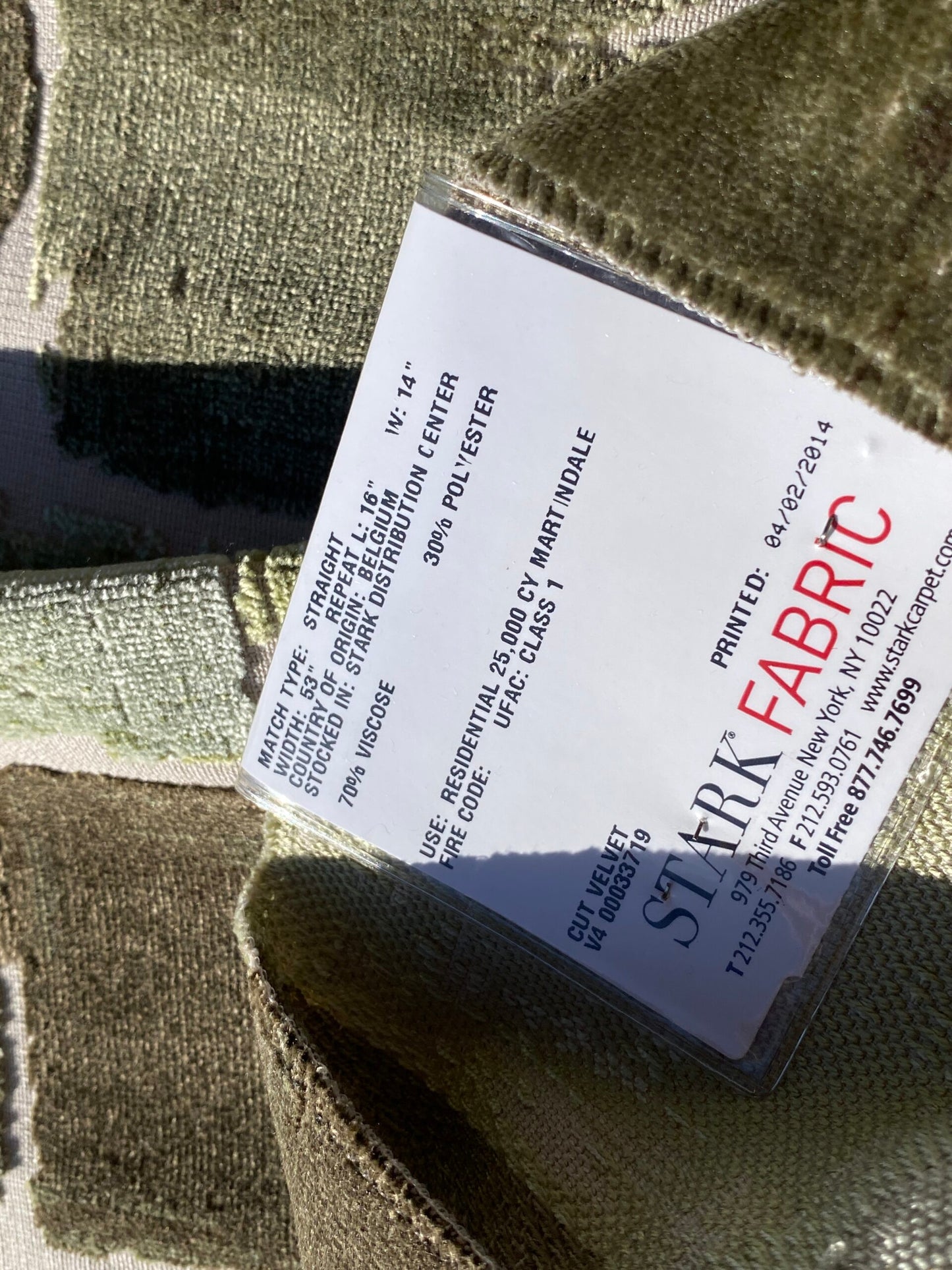 4 Berkbox104 Square Scalamandre Castellina Moss Cut Velvet Green Abstract Geometric MSRP USD 296/y