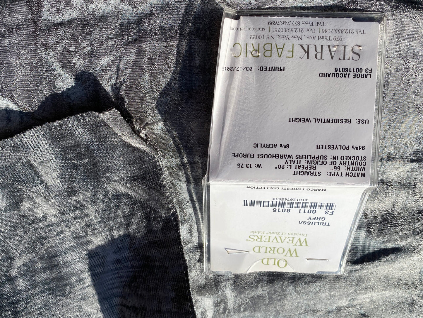 28 Berkbox104 Square Scalamandre Old World Weavers Trilusa Grey Abstract Jacquard