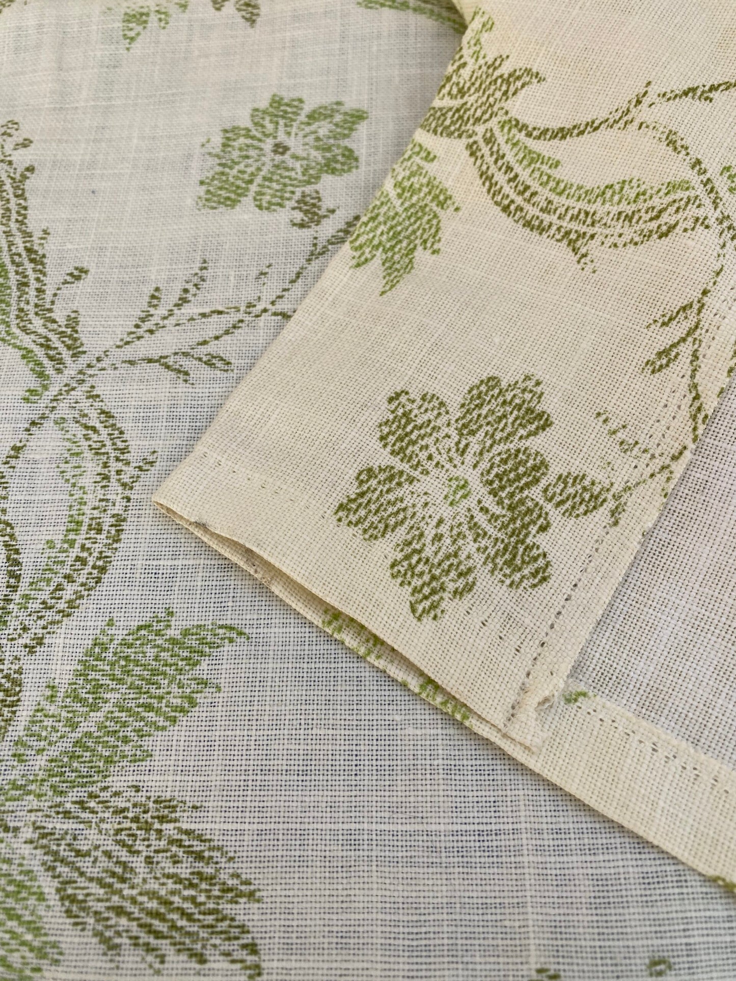 15 BerkBox95 Printed Fabrics by Scalamandre Duden Lodge Green Beige Botanical Foliage Linen MSRP 238/y