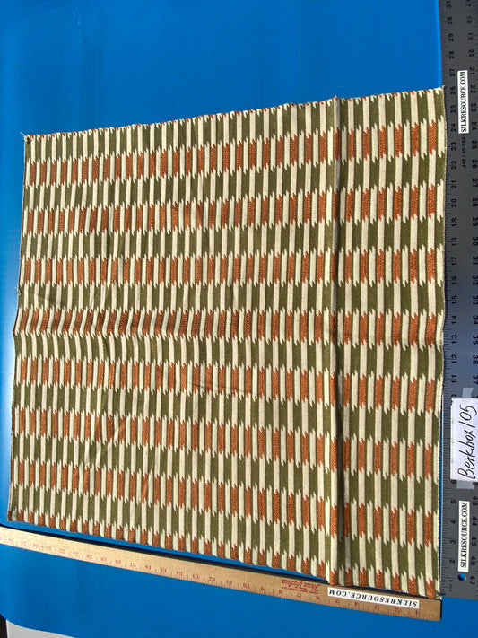 6 Berkbox105 Square Scalamandre Shane Orange Green Jacquard Cotton Geometric