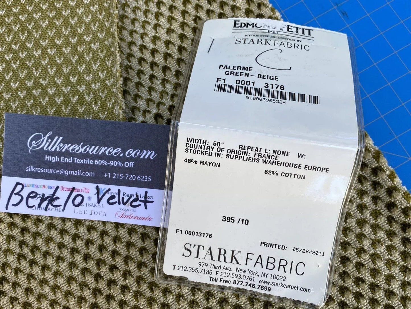 9c Berkbox10 Length Scalamandre Velvet Palerme Green - Beige