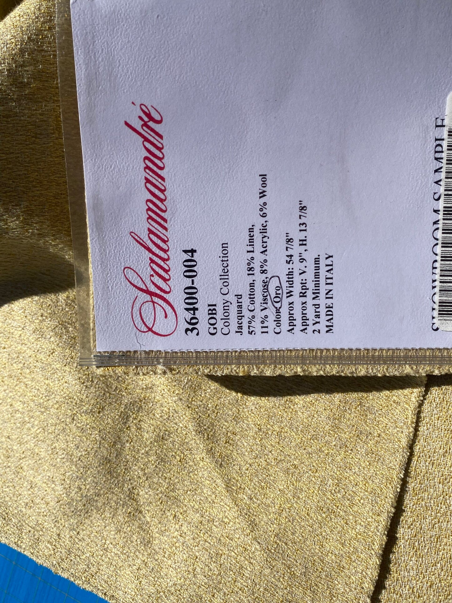 21 Berkbox105 Square Scalamandre Gobi Oro Gold Jacquard Cotton Strie Texture