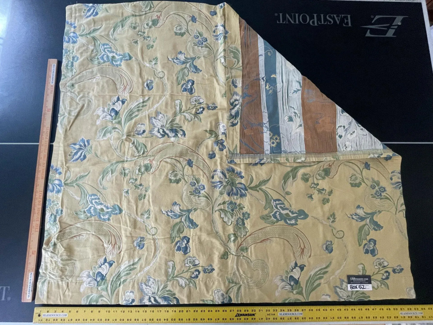 24 Berkbox52 45" x 52" Scalamandre La Fiorentina Blue / Antique Yellow Lampases By Old World Weavers MSRP USD 456/y