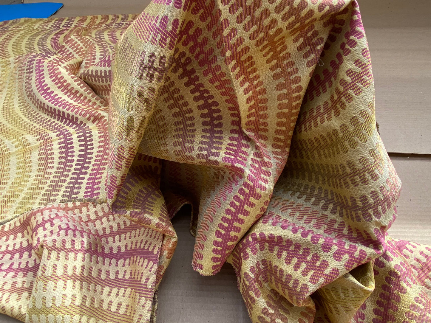 6 Berkbox97 Length Jacquard by Scalamandre Fonthill Square Silk Sensuous Stripe Autumn Ombre Orange Red Green MSRP USD 356/y