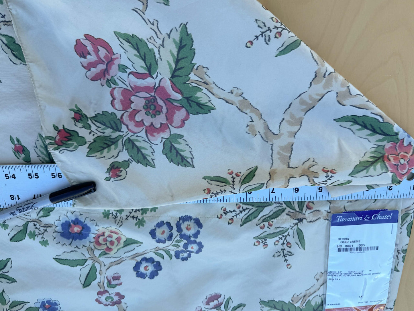 12 EV51 2.4y x 51"W Length Scalamandre Tassinari and Chatel Geisha Fond Creme Cream White Print Floral Botanical Historical MSRP USD2000+y