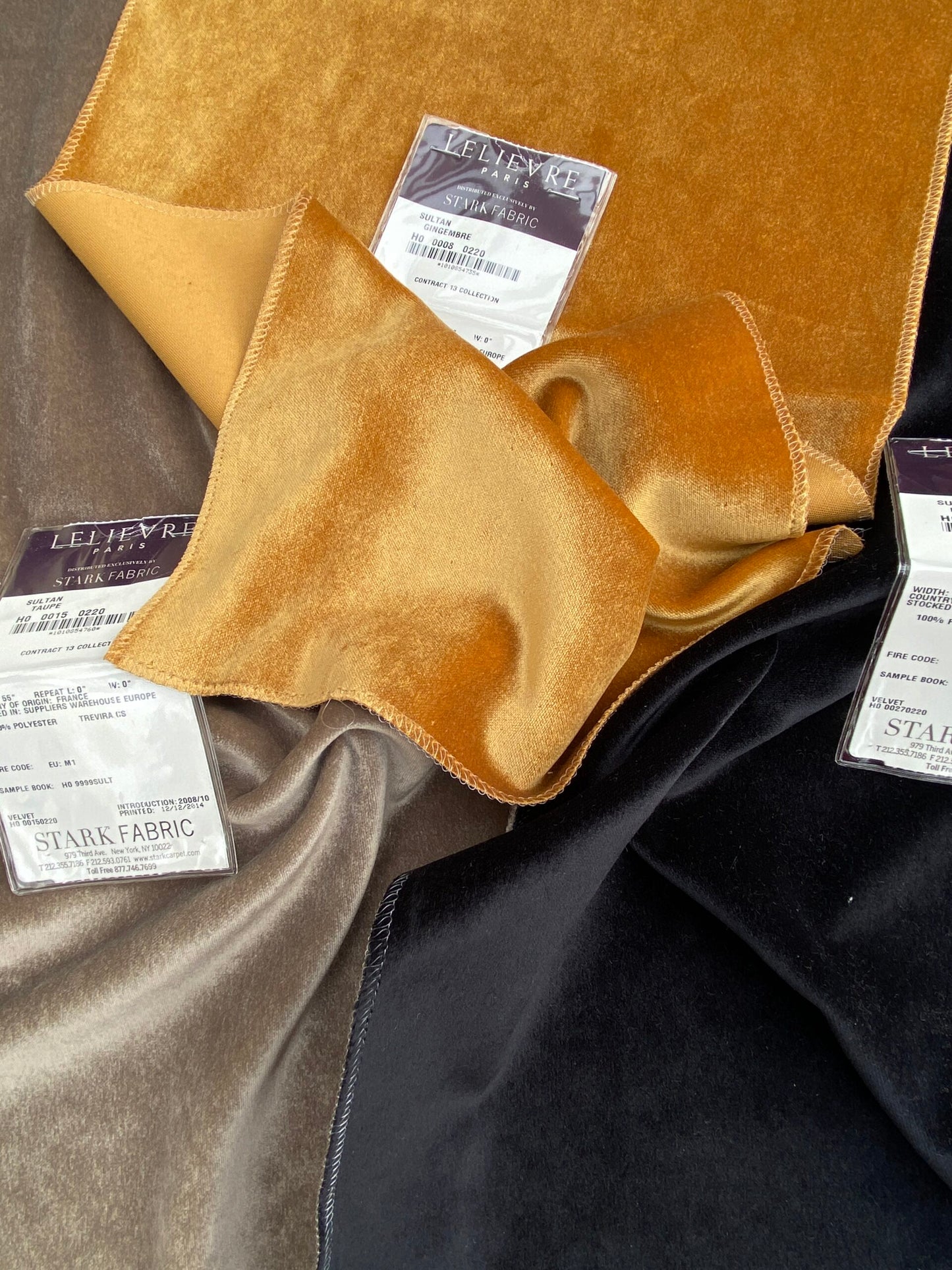 10 Berkbox100 Square Plains/Texture by Lelievre Paris Sultan 3 Pieces in Different Colorways