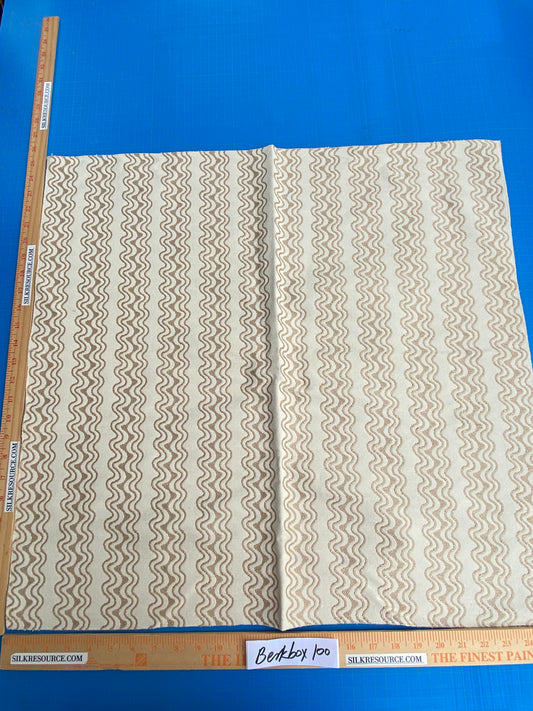 14 Berkbox100 Square Jacquard Brown Beige Stripe Weave