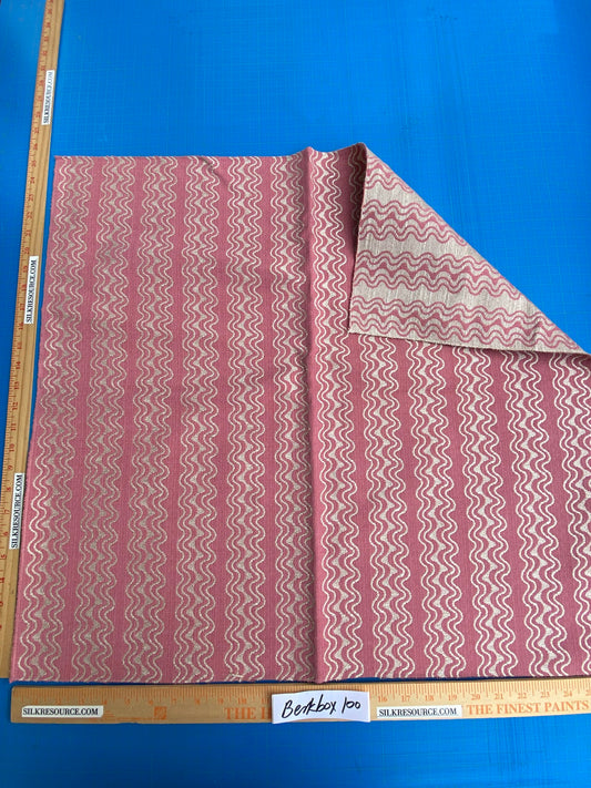 15 Berkbox100 Square Jacquard Pink White Stripe Weave