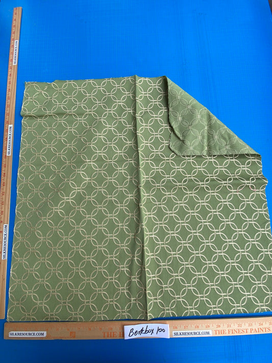 16 Berkbox100 Square Jacquard Green White Dot Circle Art Deco MSRP USD300+/y