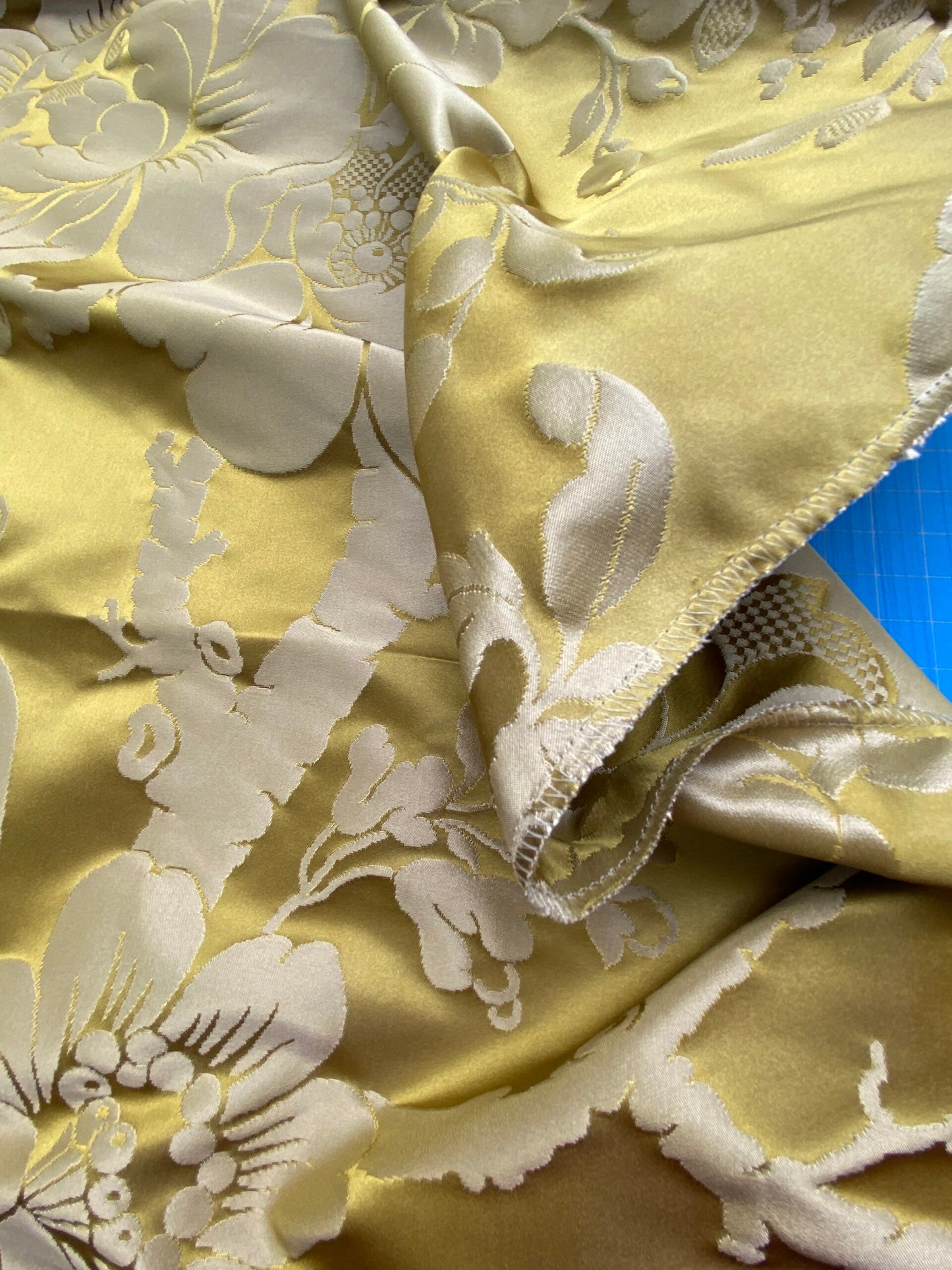 50 Berkbox101 Square Silk by Tassinari and Chatel Argenson Bronze Yellow Floral Botanical Foliage MSRP USD 1200+/y