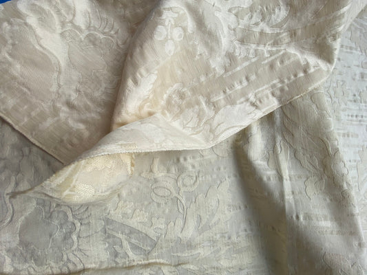 73 Berkbox101 Square Jacquard by Scalamandre Villa Ada Avorio Cream White Damask MSRP USD 300+/y