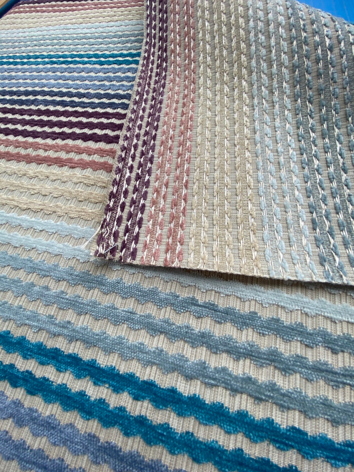 15 Berkbox102 Square Jacquard by Old World Weavers Next Wave Peri Sky Chenille Stripe Ombre MSRP USD 272/y