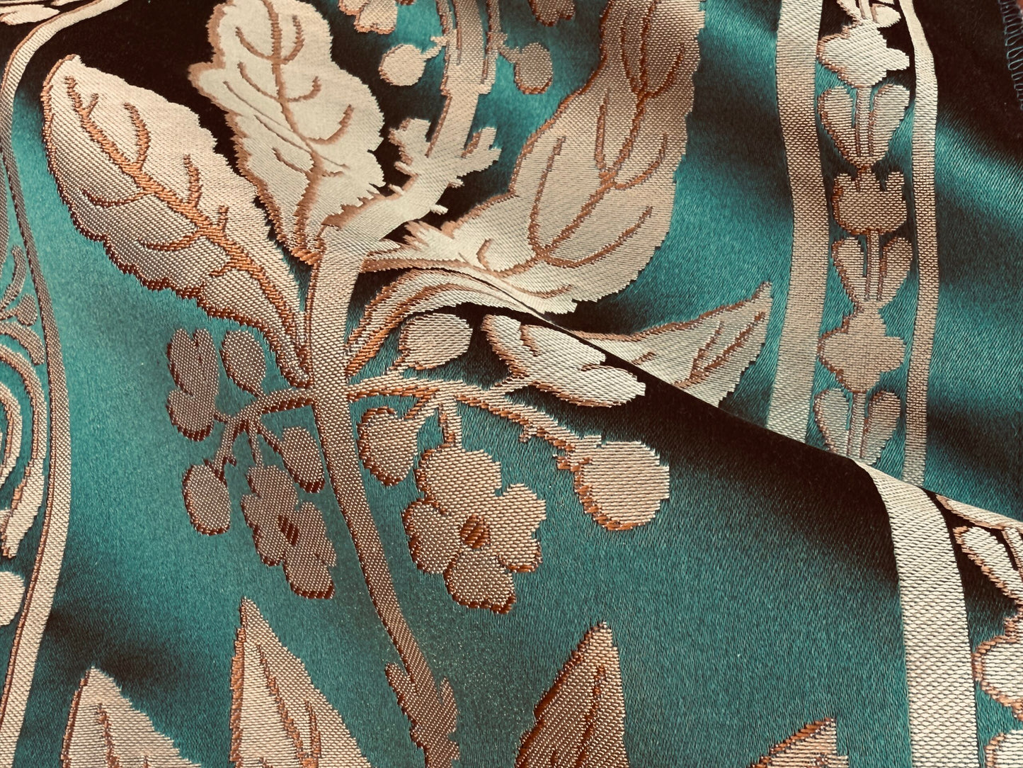 7 Berkbox106 24" x 25" Square Scalamandre Tassinari & Chatel Lannes Bordure Myrte Green Gold Silk Floral Neoclassical Stripe MSRP USD2580/y