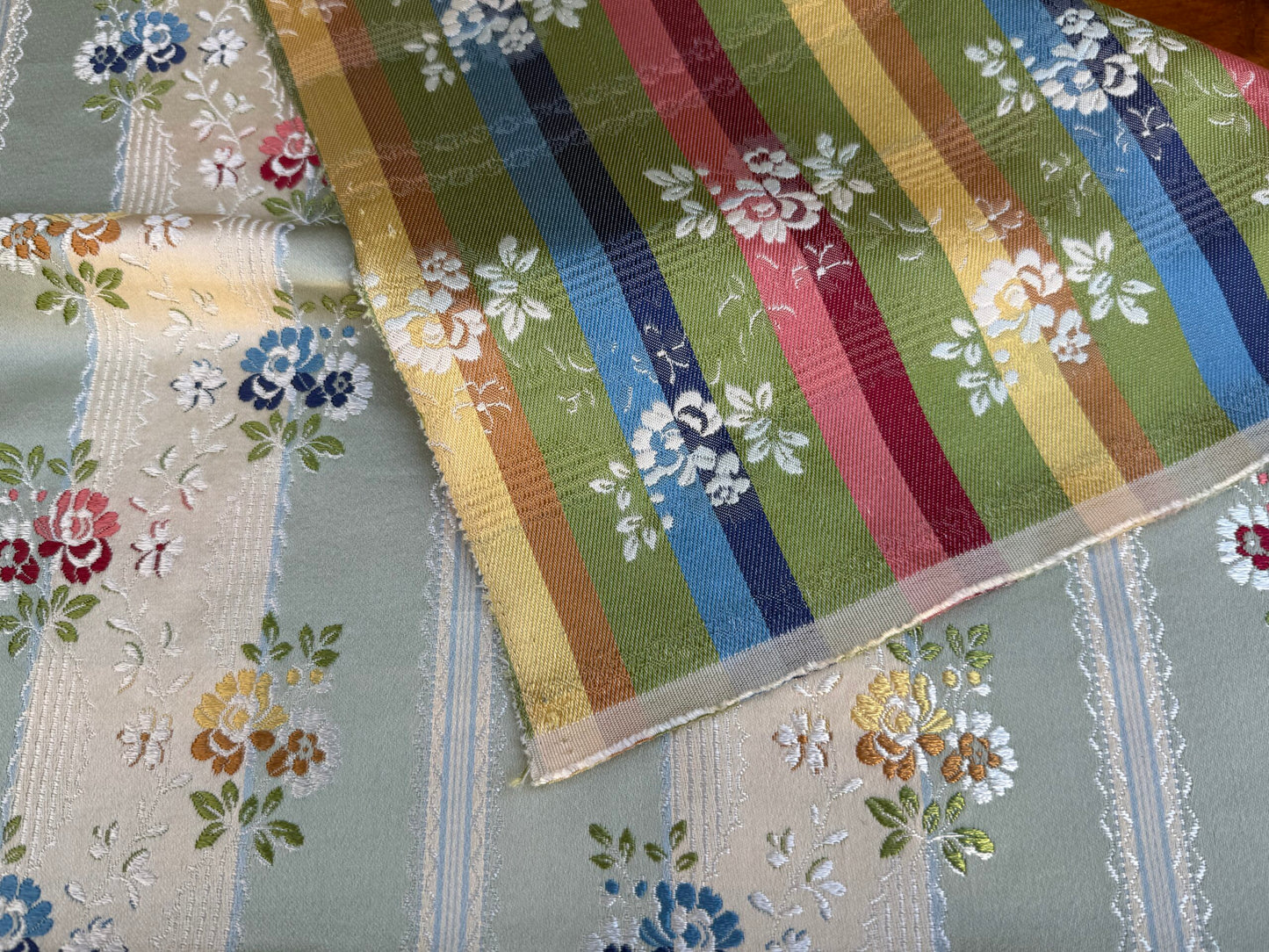 10 Berkbox106 24" x 25" Square Scalamandre Tassinari & Chatel Rhea Green Floral Historic Stripe