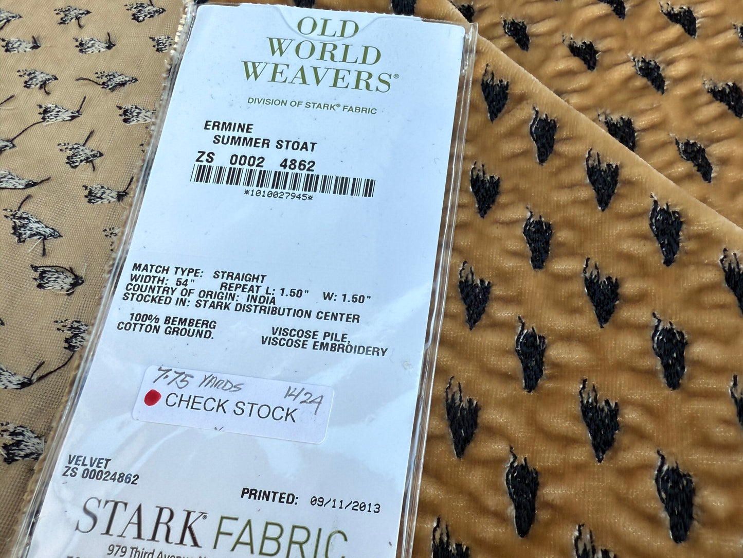 12 Berkbox106 25" x 25" Square Scalamandre Old World Weavers Ermine Summer Stoat Brown Black Animal Skin Small Scale MSRP USD 602/y