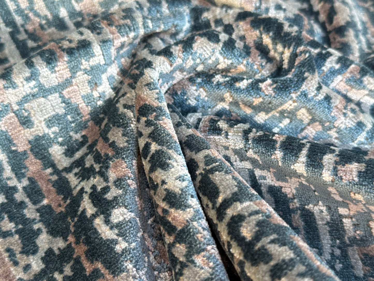 57 Berkbox106 26" x 26" Square Scalamandre Old World Weavers Natura Deep Sea Abstract