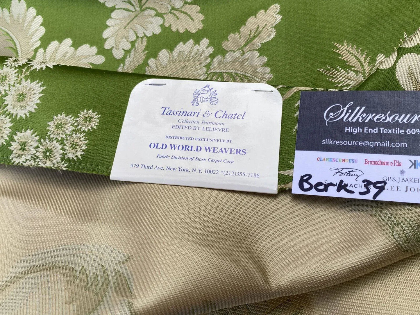 2 Berkbox39 Tassinari & Chatel Scalamandre Jardin Chinois Vert Green Silk Brocade MSRP USD 1000+/panel