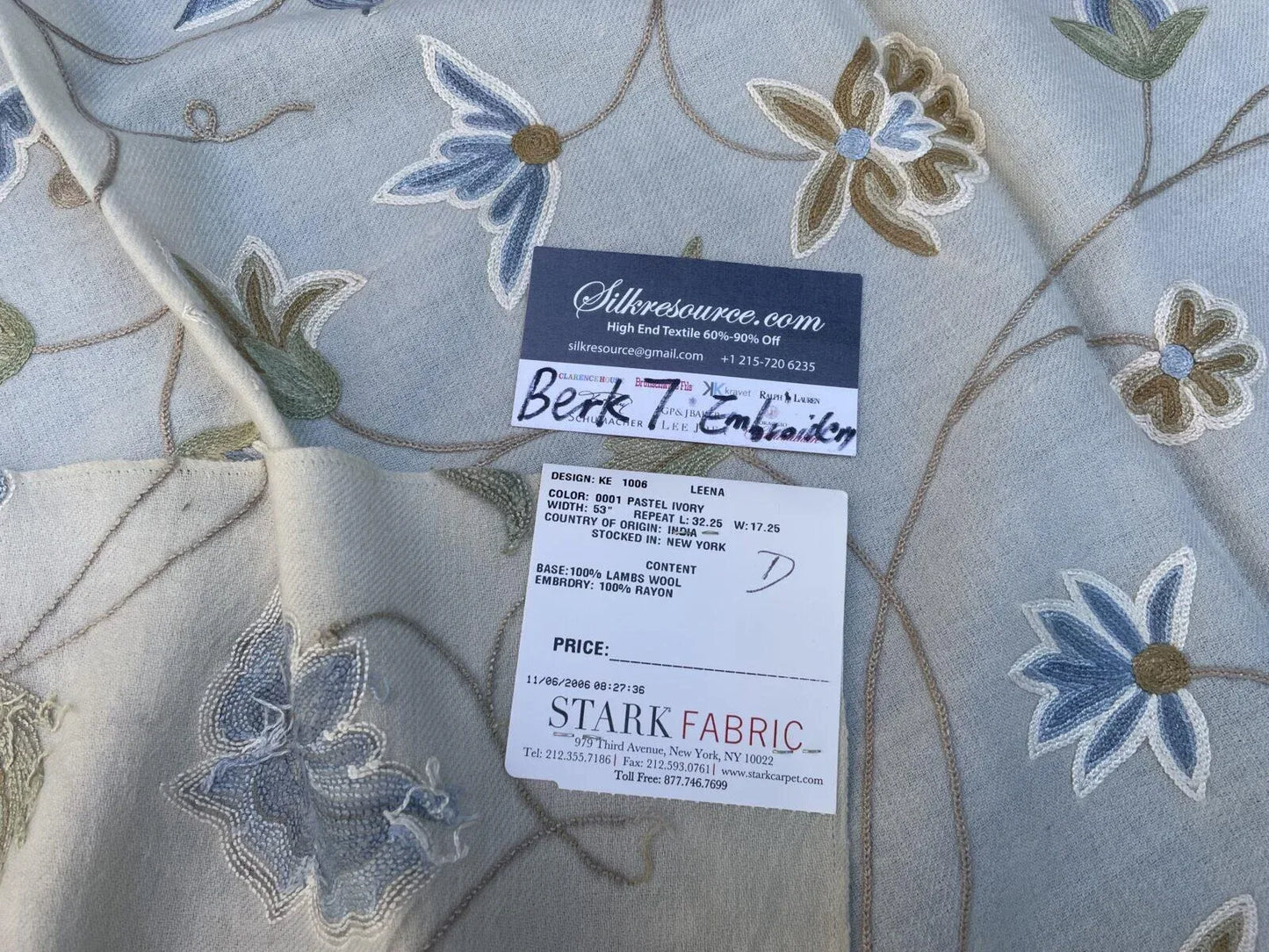 9d Berkbox7 Scalamandre Leen Pastel Ivory Wool Crewel Embroidery MSRP USD 380/Y