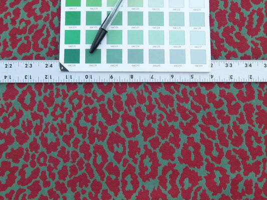 Scalamandre Enchanting Himalaya Red Green Animal Skin Snow Leopard Fonthill Tapestry Heavy!