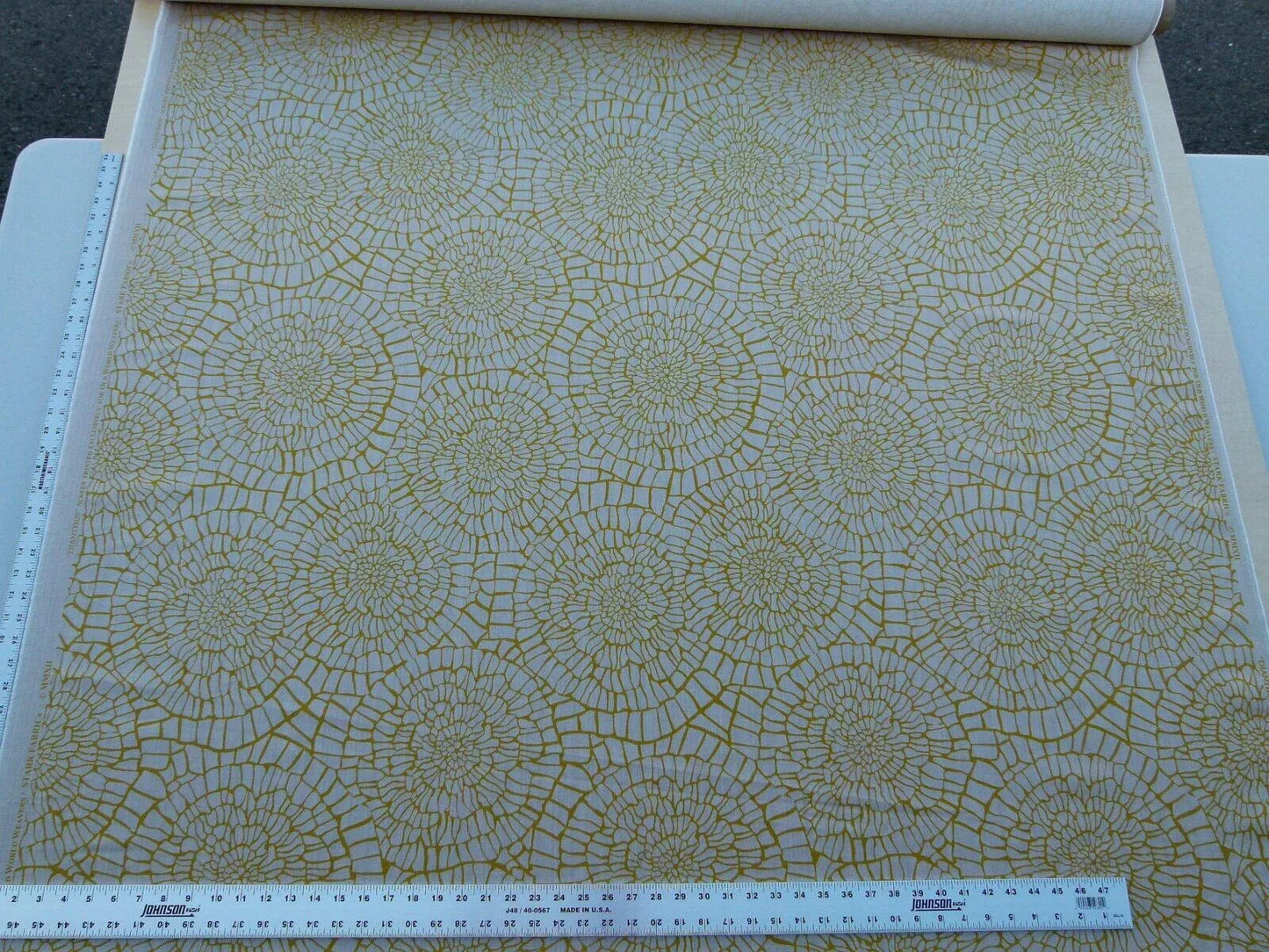 Scalamandre Dianthus Citrine Yellow Green Print Mid-century MSRP USD 144/Y Flower Print Old World Weavers