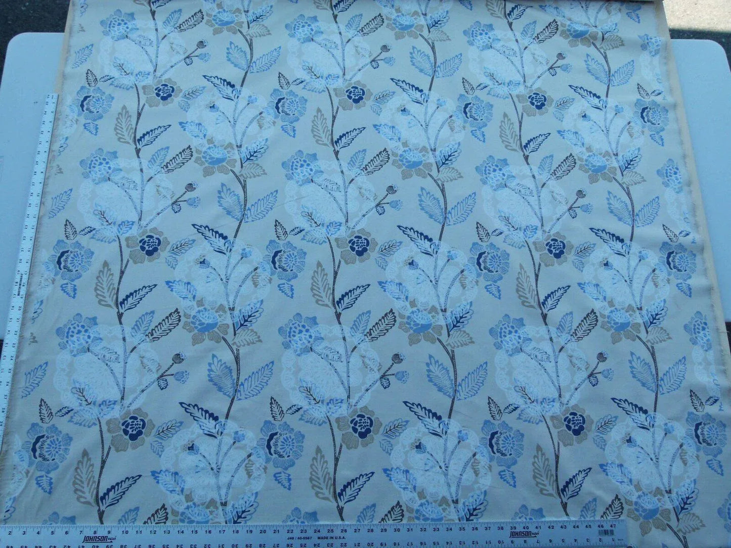 Scalamandre Chester Square Fh Blue Multi Printed Cotton Old World Weavers MSRP USD 190/Y