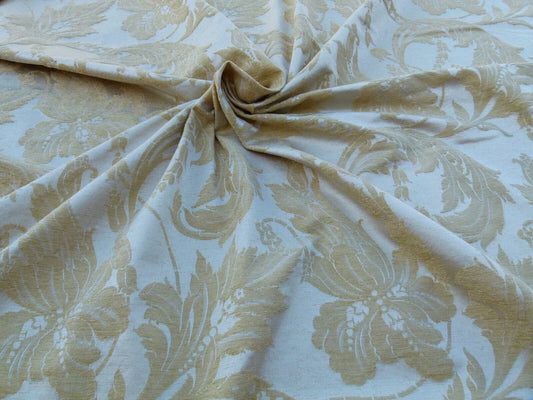 Scalamandre Elegant Bracci Chenille Gold Acanthus Feather Damask Old World Weavers MSRP USD 232/Y