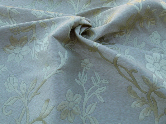 Scalamandre Old World Weavers Romantic Sapporo Cream Fennel Green Gold Silk Linen Lampas MSRP USD 516/y Superb Weight! Vine