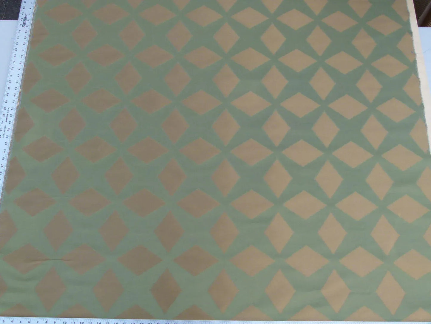Scalamandre Polygon Green Gold Silk Cotton Jacquard Thick Old World Weavers MSRP USD 260/yard