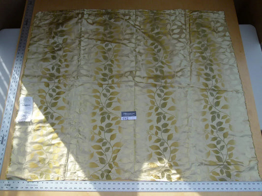 33 Ev2 1.3y Scalamandre Vallen Chartreuse Green Yellow Silk Leaf Woven