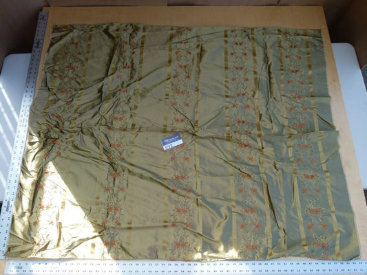 38 Ev2 1.2y Scalamandre Maya Embroidery Green Silk Floral Stripe