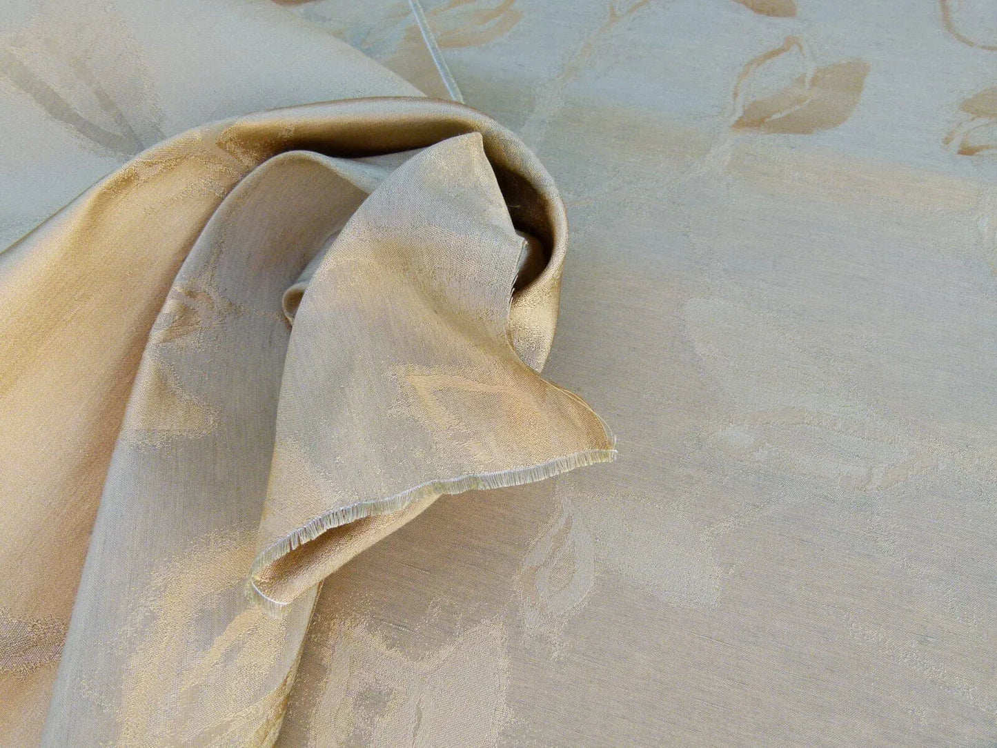 By Yard Scalamandre Gw Maharajah Musket Brown Pink Peach Silk Linen Damask Reversible MSRP USD 348/Y