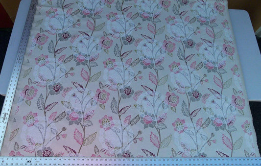 Scalamandre Chester Square Fh Rose Pink Multi Printed Cotton Old World Weavers MSRP USD 190/Y