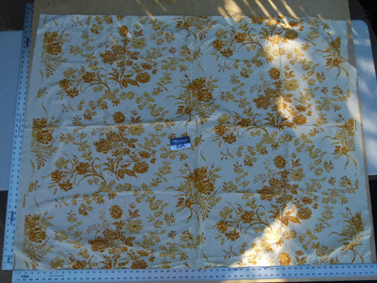 12 Ev4 Scalamandre 1.4y Valencay Gold French Toile Cream MSRP USD 132/Y