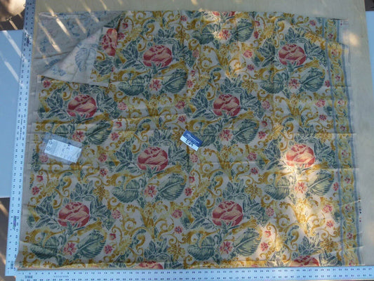 26 Ev4 Scalamandre 2.4y Almeria Green Gold Cotton Linen Print
