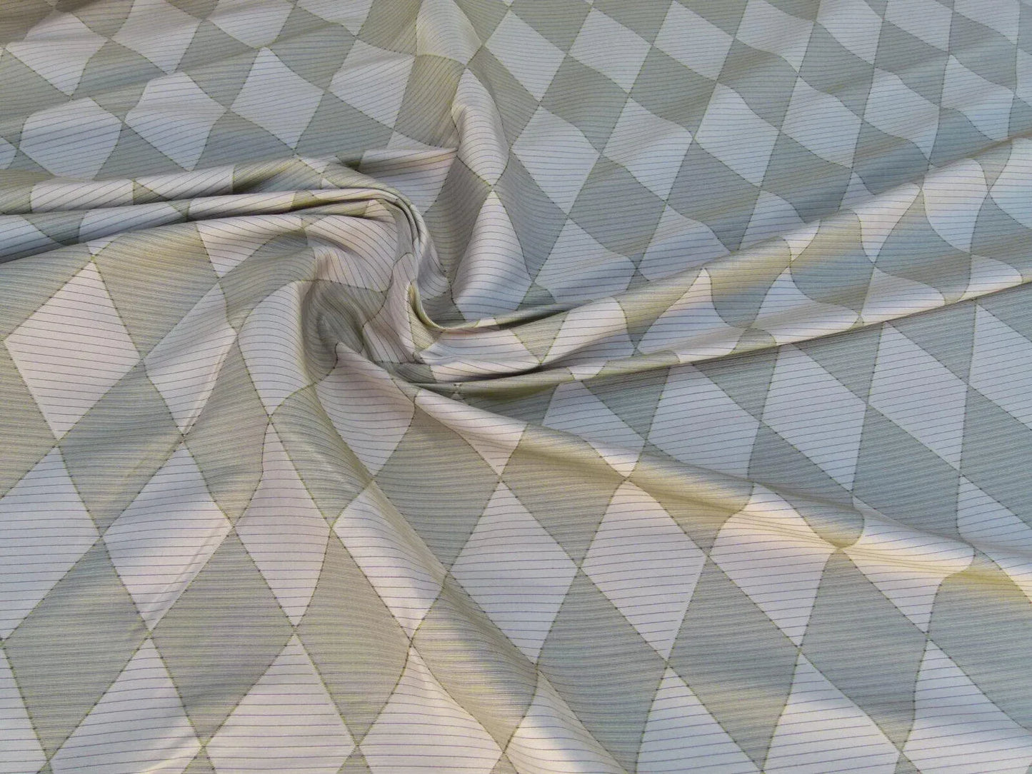 By Yd Scalamandre Forty Carats Tan Grey Silk Wool Jacquard Watkins Diamond Harlequin MSRP USD 188/Y