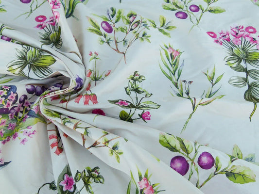 Scalamandre Flower Market Petals Floral Print Embroidery Pink Red Purple Green MSRP USD 512/y