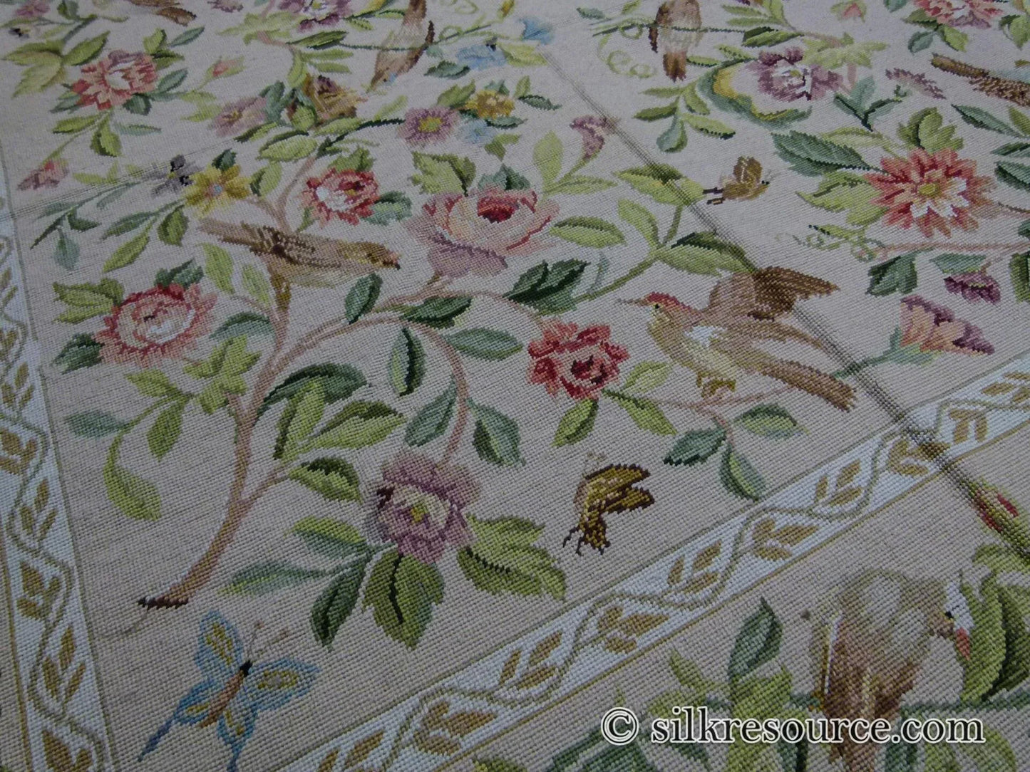 Stark Bell Gardens Tan 5x5' Flower Birds Butterfly Garland 100% Wool Rug Pink Green Yellow MSRP USD 877.50