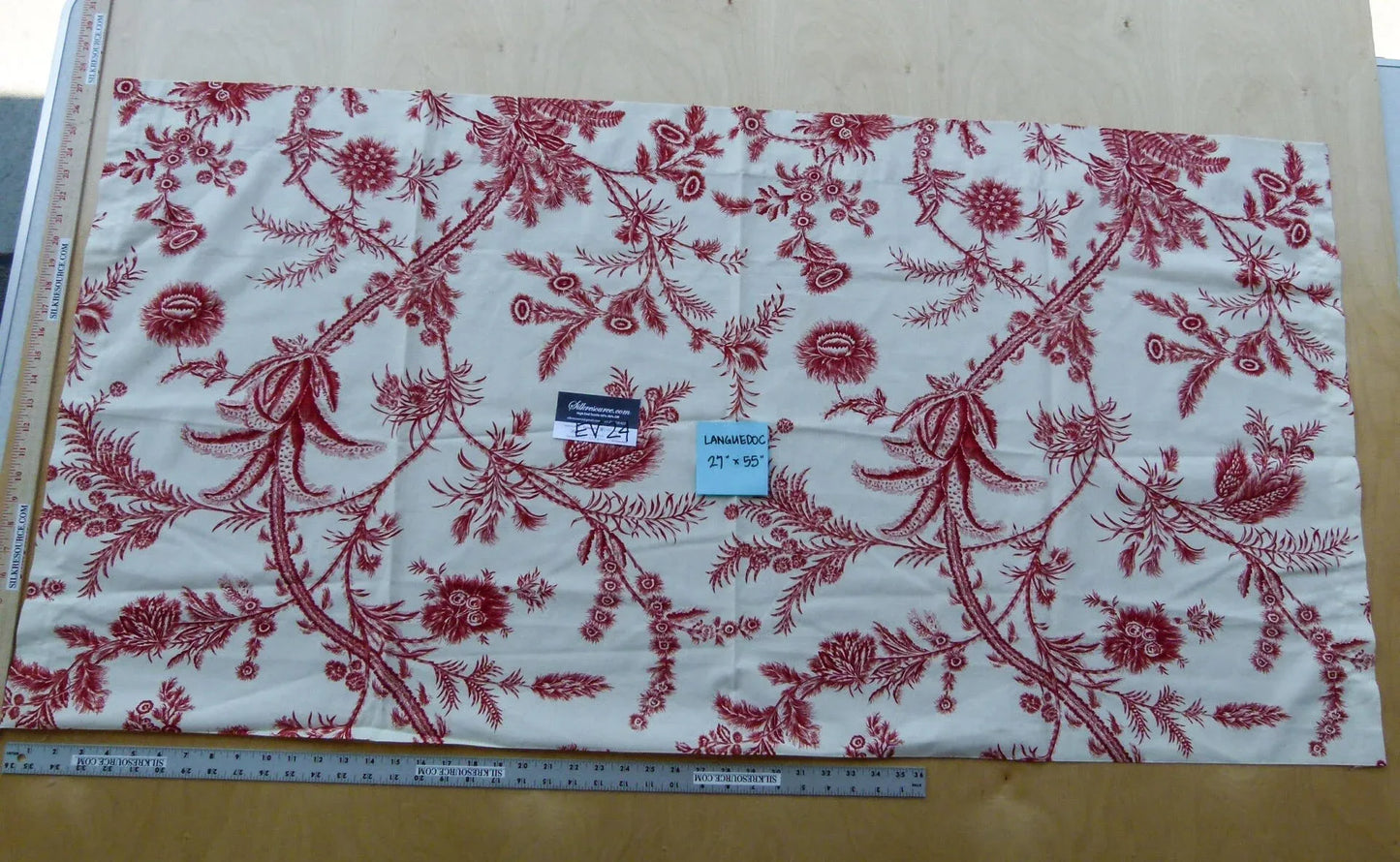 32 EV24 27"x55" Scalamandre LANGUEDOC RED Floral hand Print Toile