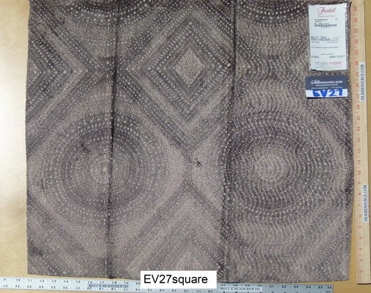 Scalamandre Fonthill Via Tornabuoni Mocha Cut Velvet Diamond Ogee Brown - Square 26"x26"