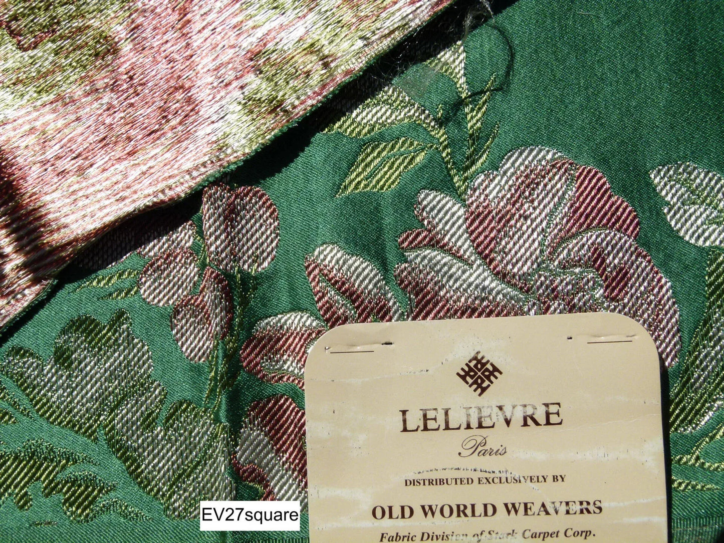 Scalamandre LELIEVRE Paris Silk Lampas Floral Green - Square - Piece B 25"x24"