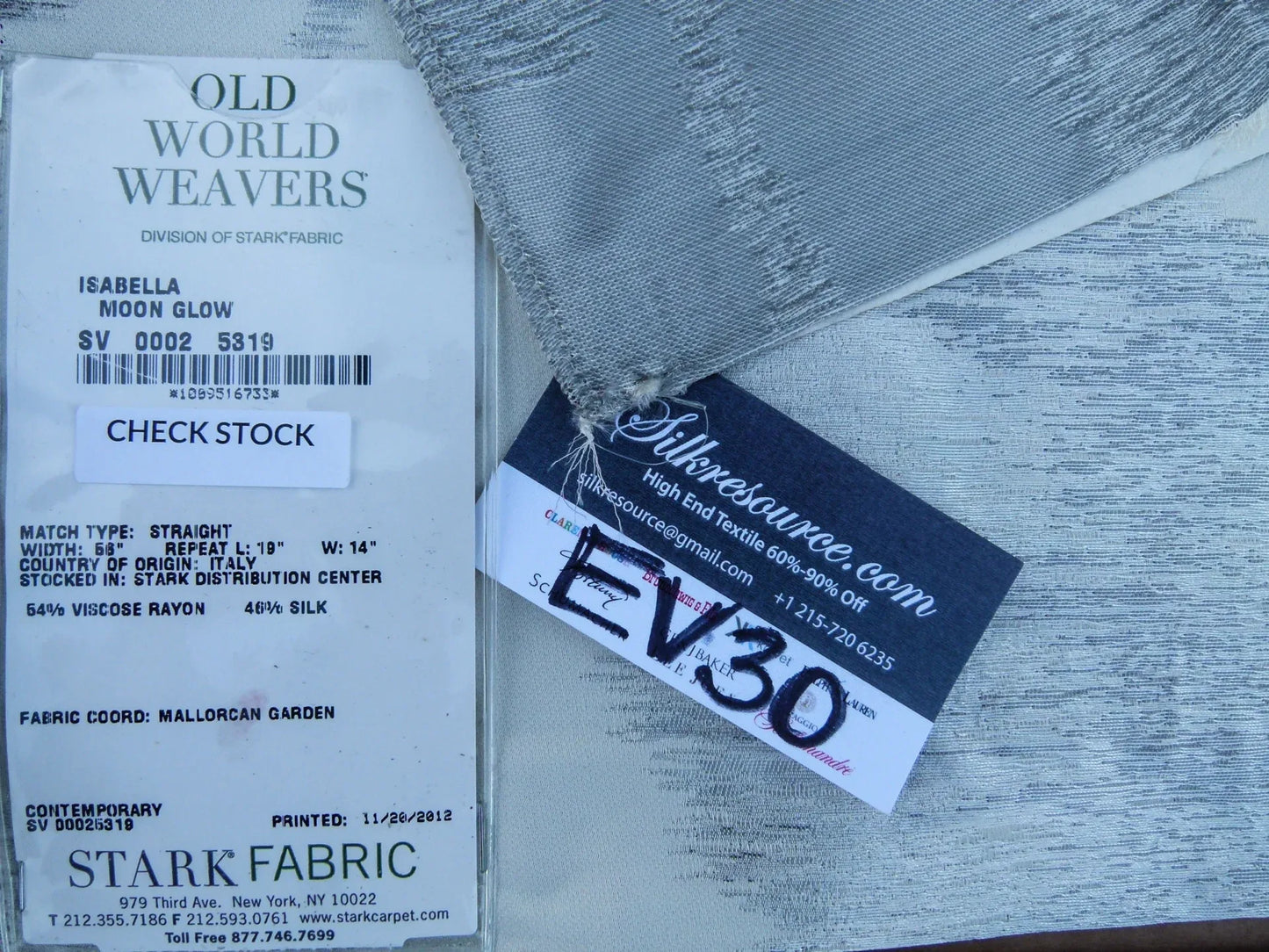 56 EV30 Scalamandre Old World Weavers Isabella Moon Glow Contemporary White Gray Square 22 x 27 inches MSRP USD428/y