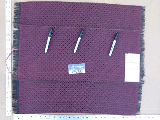 58 EV30 Scalamandre Durano Horsehair Red Black Cotton Warp Square 26 x 24 inches MSRP USD342/y