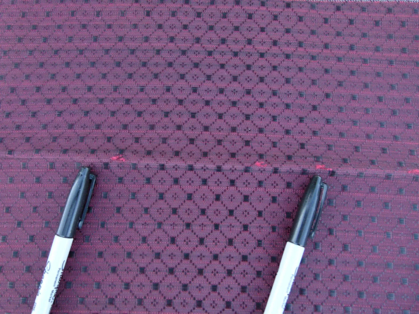 58 EV30 Scalamandre Durano Horsehair Red Black Cotton Warp Square 26 x 24 inches MSRP USD342/y