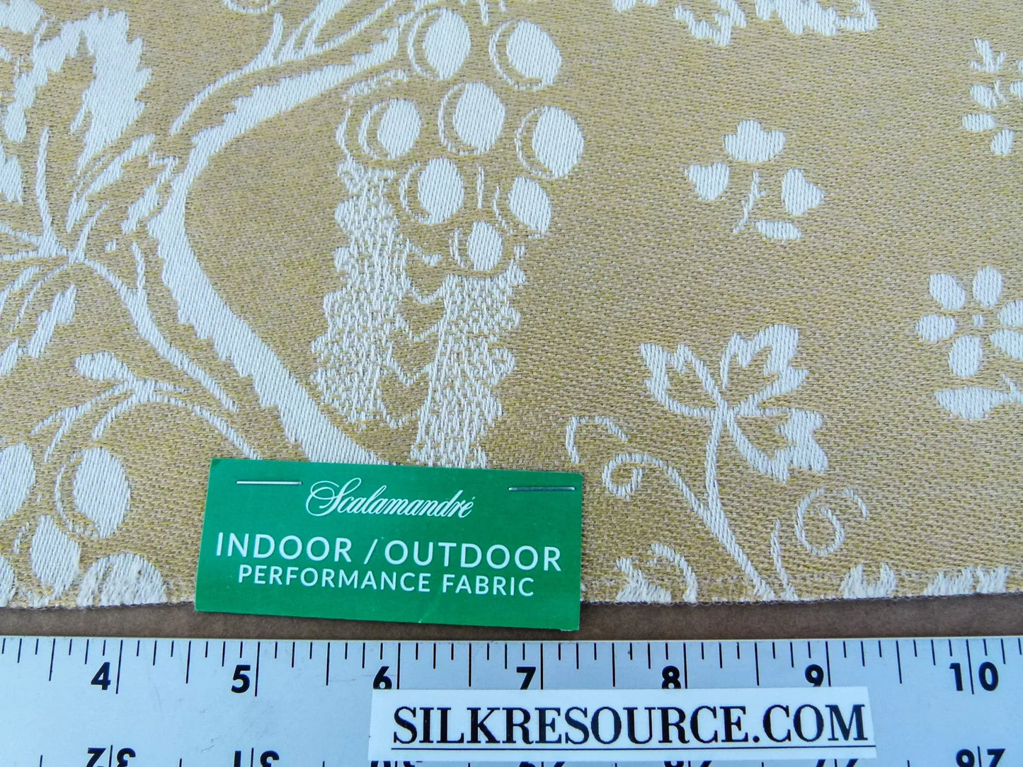 2 EV32 Square 26 x 29 inches Scalamandre Old World Weavers Sonoma Oak Sunbrella Outdoor Yellow Botanical Foliage Scroll MSRP USD224/y